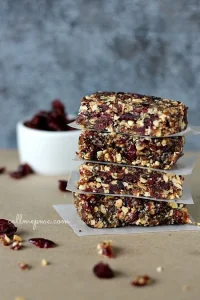 Three-Ingredient-Raw-Energy-Bars.webp
