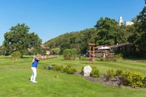 Hluboka 1.webp