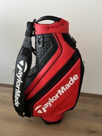 TaylorMade Stealth Tour Staff bag 9.5"